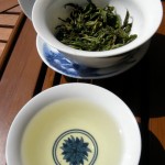How to Make Loose Leaf Oolong Tea in a Gai Wan