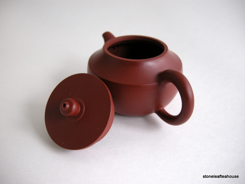 Sculpted Red Yixing (120ml/5oz) - Image 6
